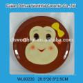 Plato redondo de cerámica popular del diseño del mono para la vajilla